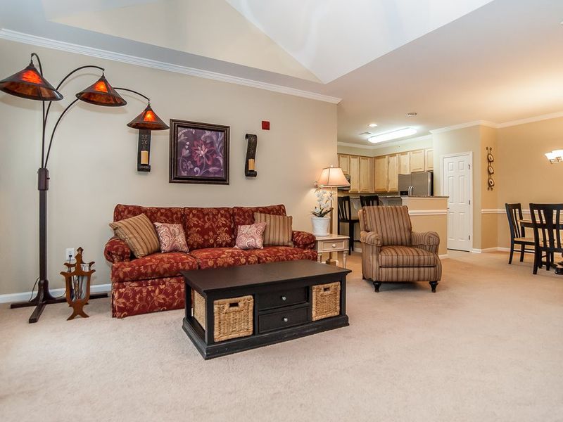 535 Weather Ridge Ln #15, Cary, NC 27513