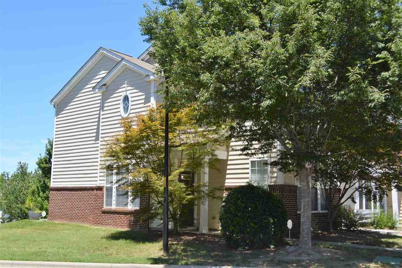 5352 Silver Moon Ln, Raleigh, NC 27606
