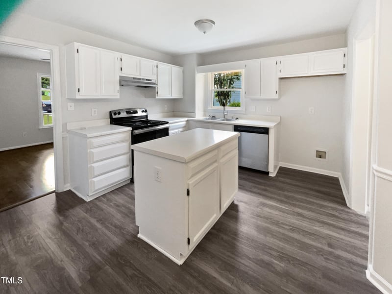 5356 Baywood Forest Dr, Knightdale, NC 27545