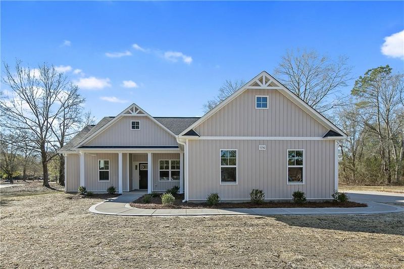5356 Chickenfoot Rd, Fayetteville, NC 28306