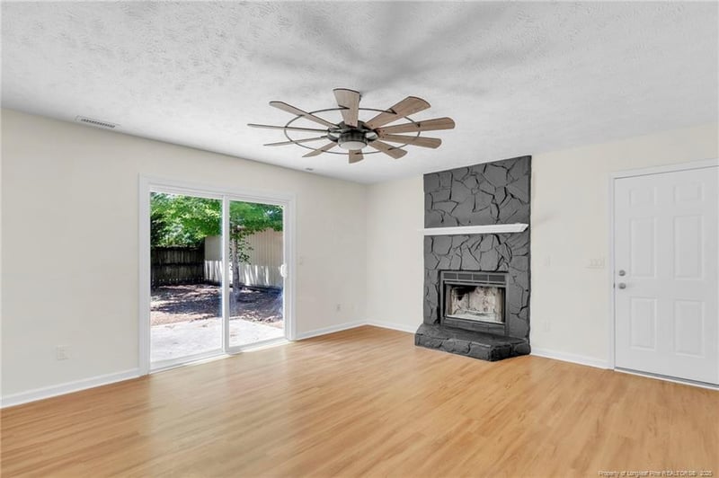 536 Anona Dr, Fayetteville, NC 28314