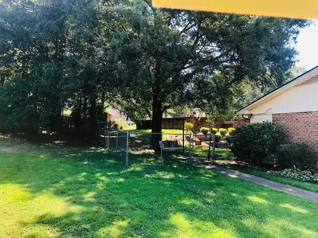 536 Clayton Rd, Durham, NC 27703
