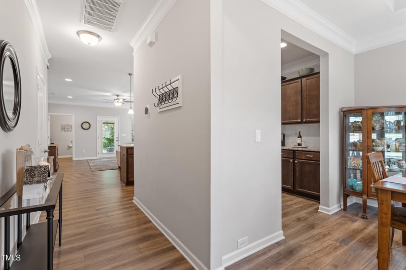 536 Lionheart Ln, Sanford, NC 27330