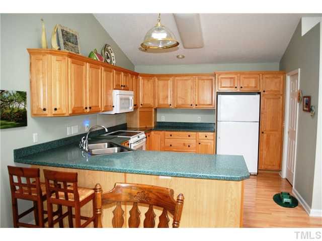 536 Perth Dr, Sanford, NC 27332