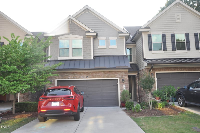 536 Rockcastle Dr, Cary, NC 27519