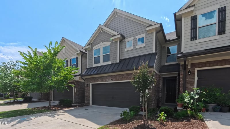 536 Rockcastle Dr, Cary, NC 27519