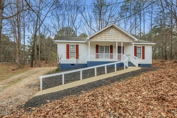 536 Shawnee Dr, Louisburg, NC 27549