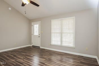 536 Shawnee Dr, Louisburg, NC 27549