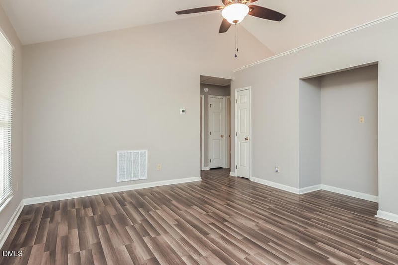 536 Shawnee Dr, Louisburg, NC 27549