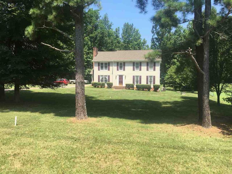 5363 Russell Rd, Durham, NC 27712