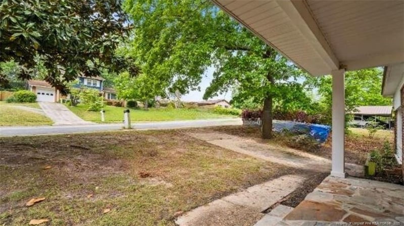 5364 Silver Pine Dr, Fayetteville, NC 28303
