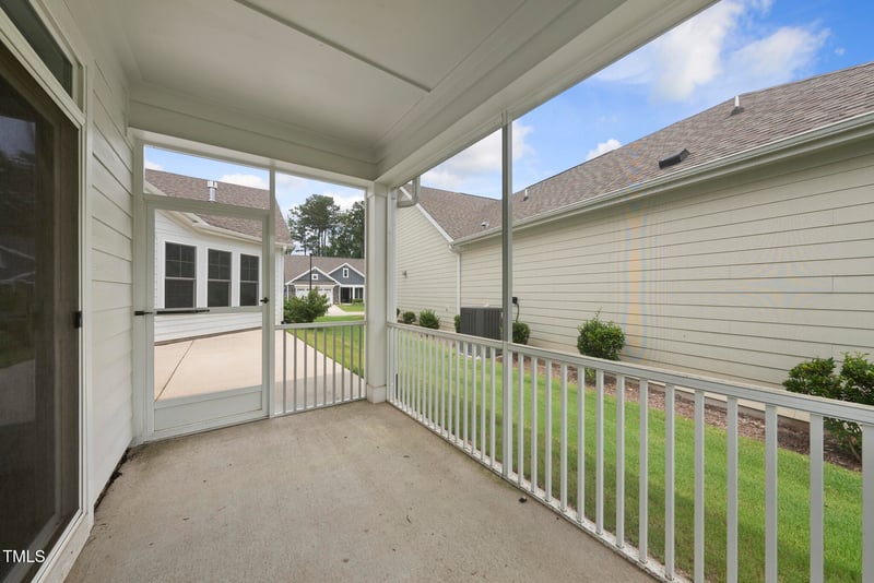 537 Bramble Ln, Clayton, NC 27527