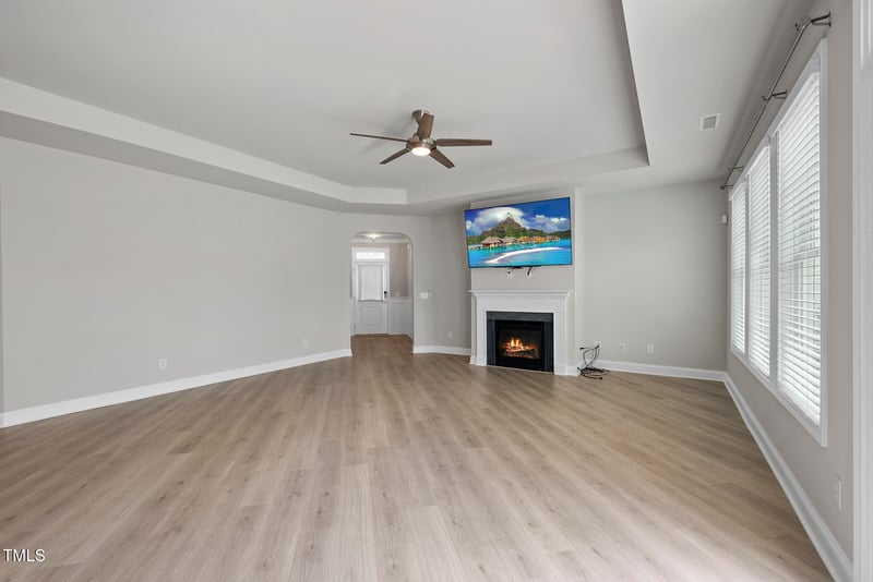 537 Bramble Ln, Clayton, NC 27527