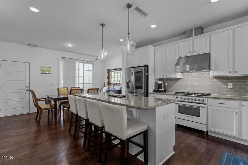 537 Brooks St, Wake Forest, NC 27587