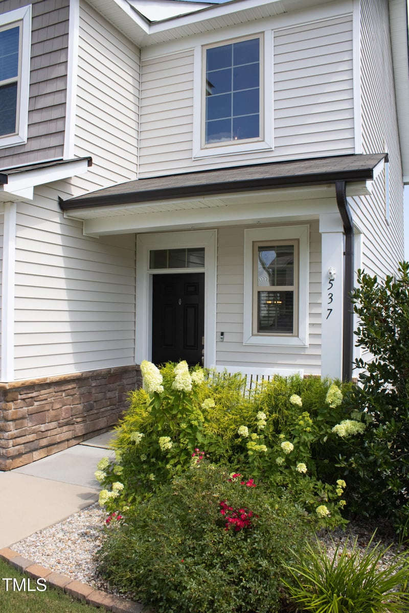 537 Carissa Ln, Zebulon, NC 27597