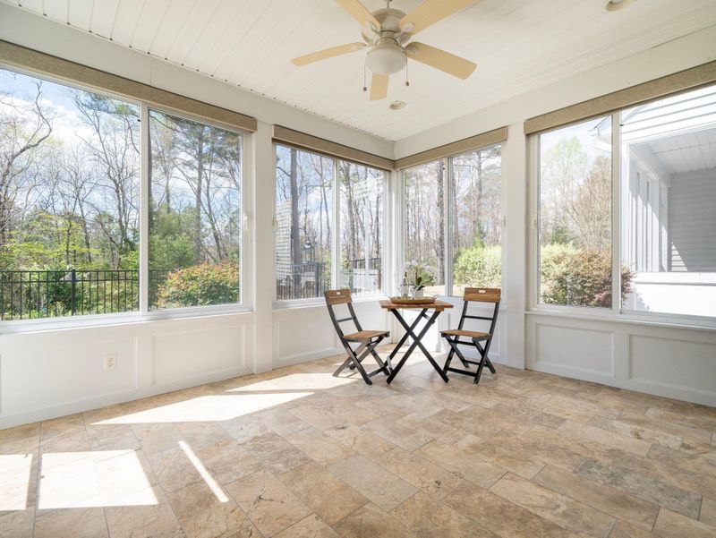 537 Clarenbridge Dr, Cary, NC 27519