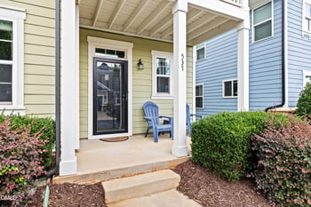 537 Duchart Ln, Fuquay Varina, NC 27526