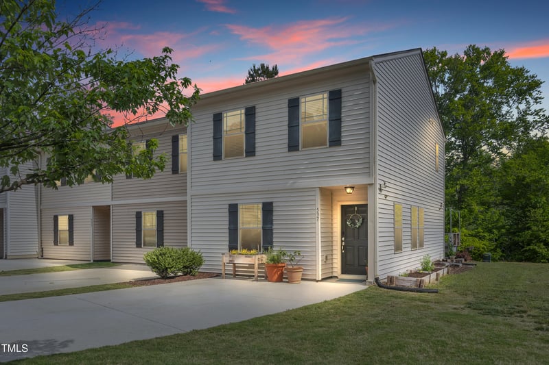 537 Hobkirks Pl, Durham, NC 27704