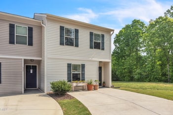 537 Hobkirks Pl, Durham, NC 27704