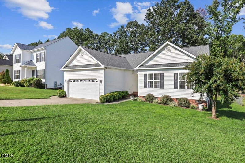 537 Hunter Way, Clayton, NC 27520