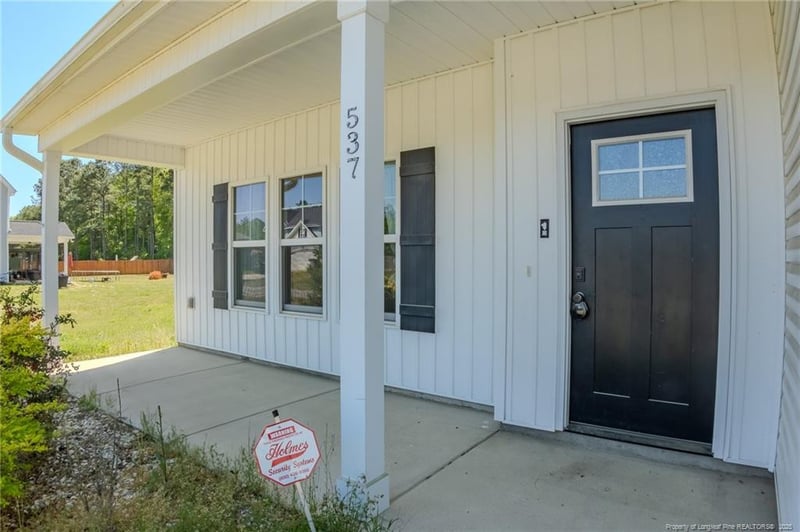 537 Kivett Ct, Fayetteville, NC 28312