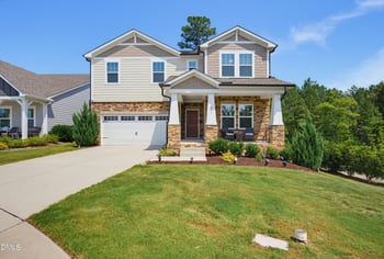 537 Oaks End Dr, Holly Springs, NC 27540