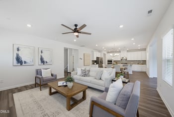 537 Oaks End Dr, Holly Springs, NC 27540