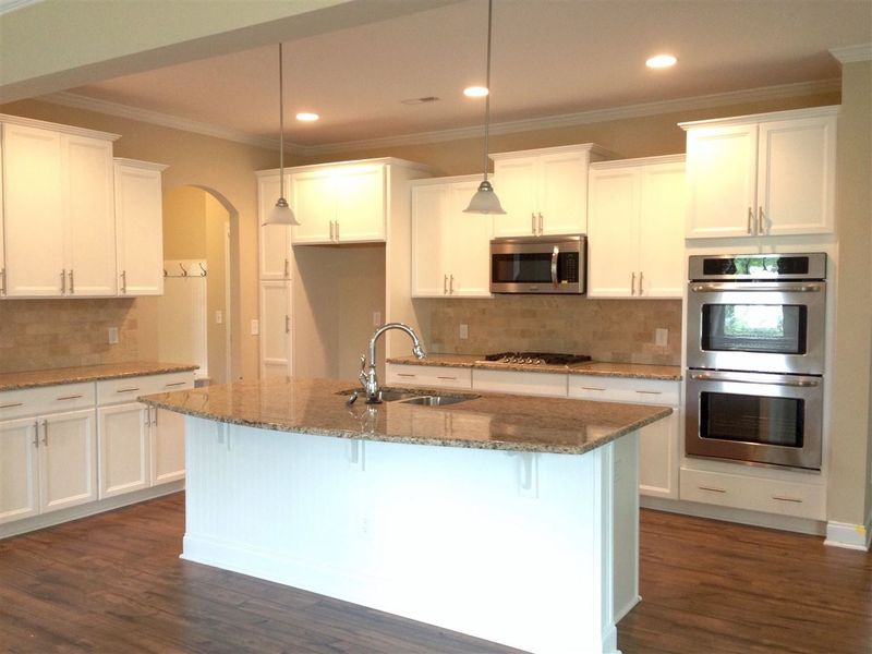 537 Silverliner Dr, Knightdale, NC 27545