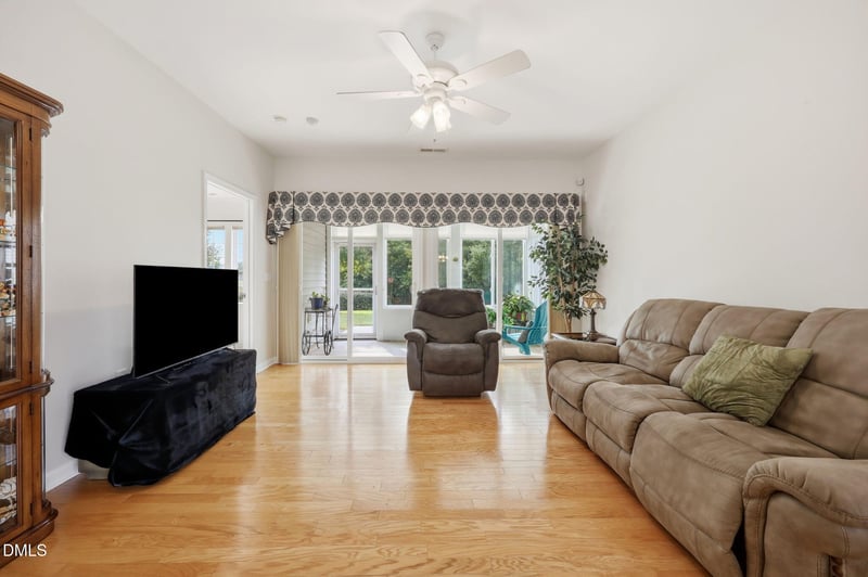 537 Tomkins Loop, Cary, NC 27519