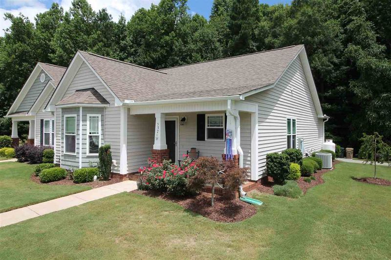 537 Winding Wood Dr, Clayton, NC 27520