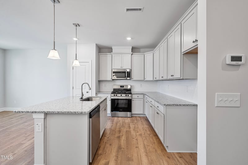 538 Eversden Dr, Zebulon, NC 27597