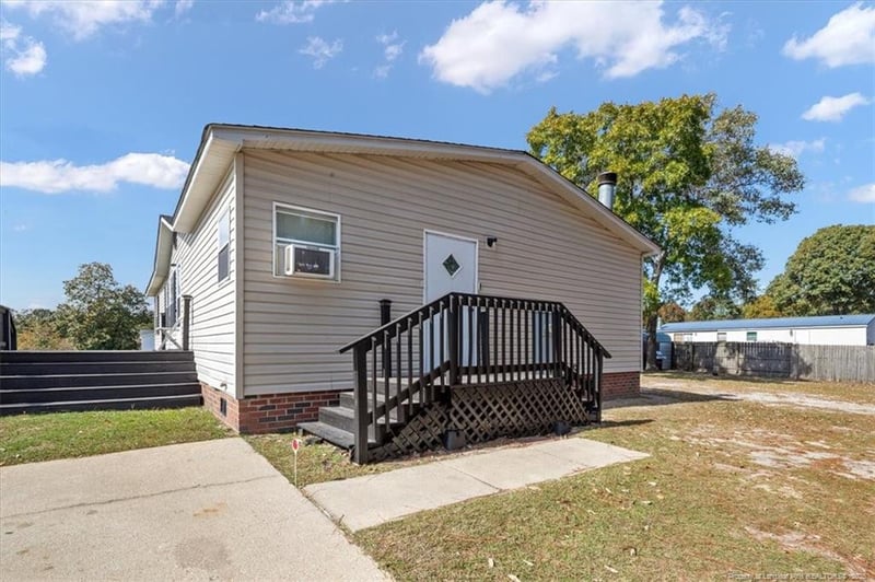 538 Participle Ct, Hope Mills, NC 28348