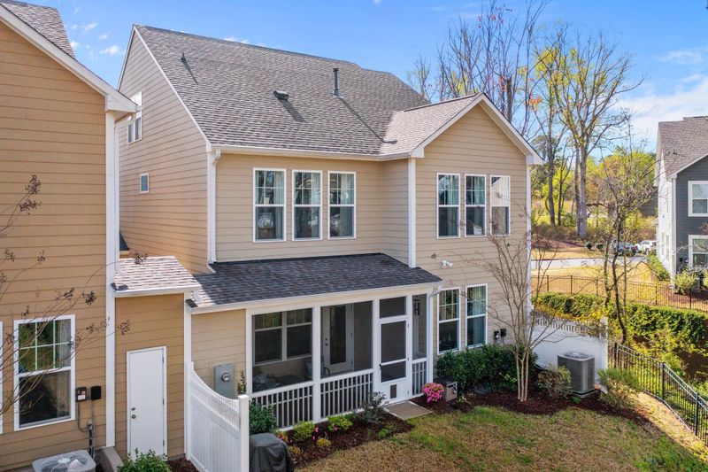 538 Rowanwood Way, Apex, NC 27502
