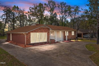 538 Stadium Dr, Eden, NC 27288