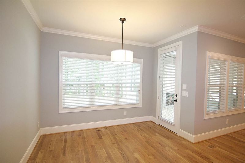 538 Walnut St, Cary, NC 27511