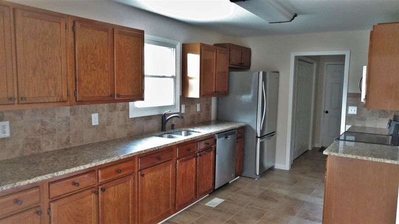 539 Jericho Rd, Hillsborough, NC 27278