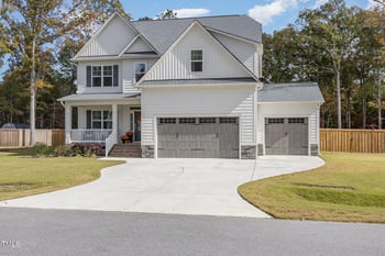 539 Long Grass Dr, Smithfield, NC 27577