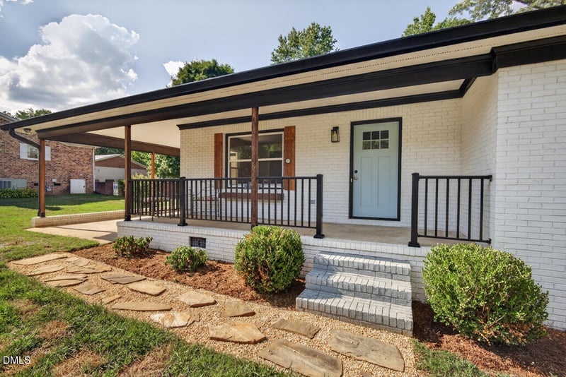539 Riddle Ave, Hillsborough, NC 27278