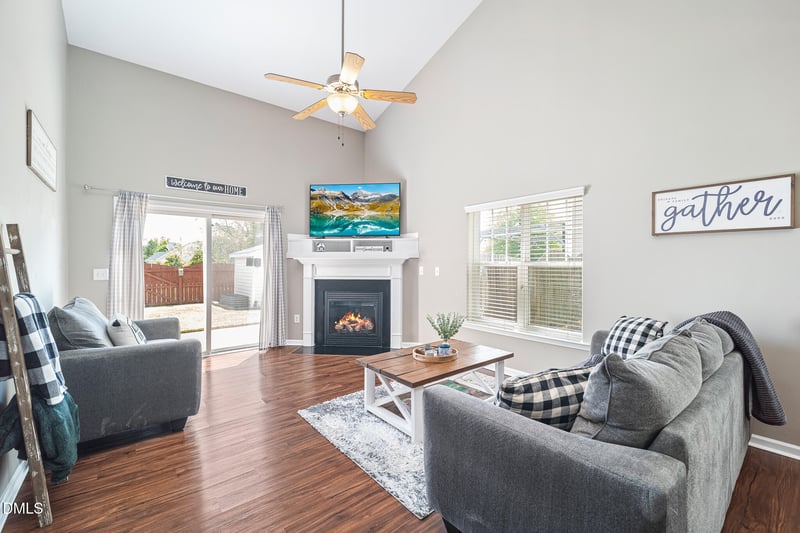 539 Smithridge Way, Fuquay Varina, NC 27526