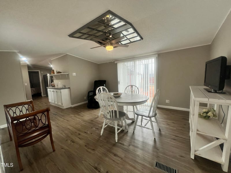 5391 Satisfaction Pl, Hope Mills, NC 28348