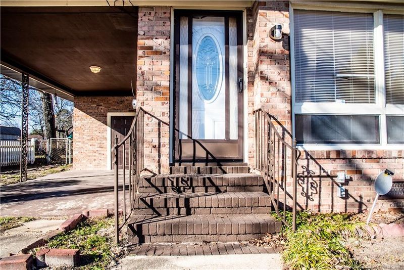 5391 S Sumac Cir, Fayetteville, NC 28304