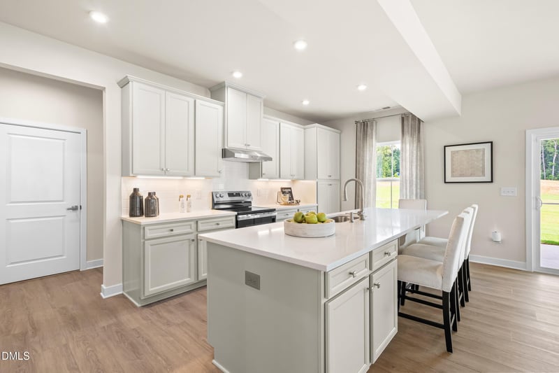 54 Bluebell St, Sanford, NC 27330