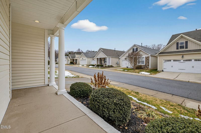 54 Denby Cir, Clayton, NC 27527