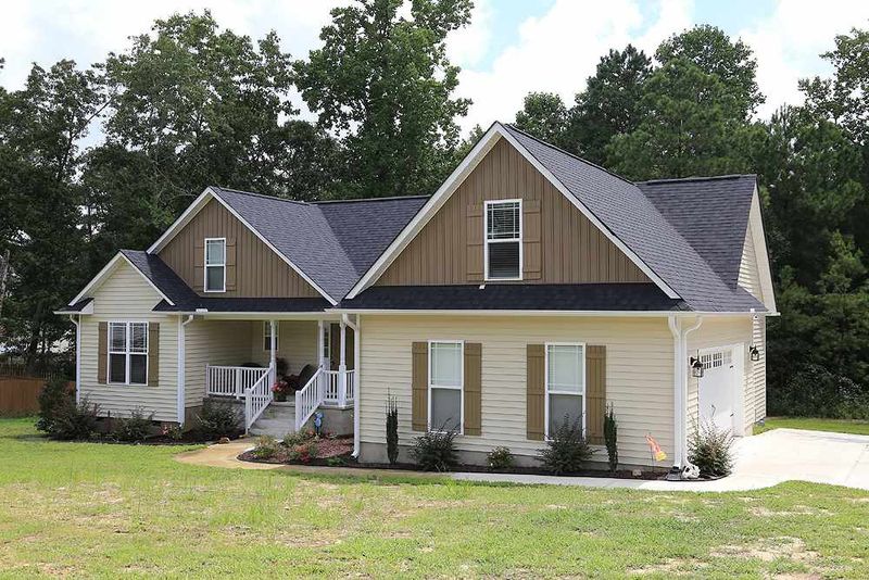 54 Eaton Dr, Angier, NC 27501