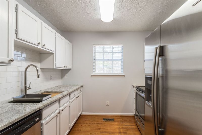 54 S Engels Cir, Durham, NC 27703