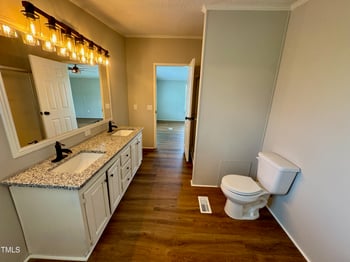 54 Greenfield Ct, Dunn, NC 28334
