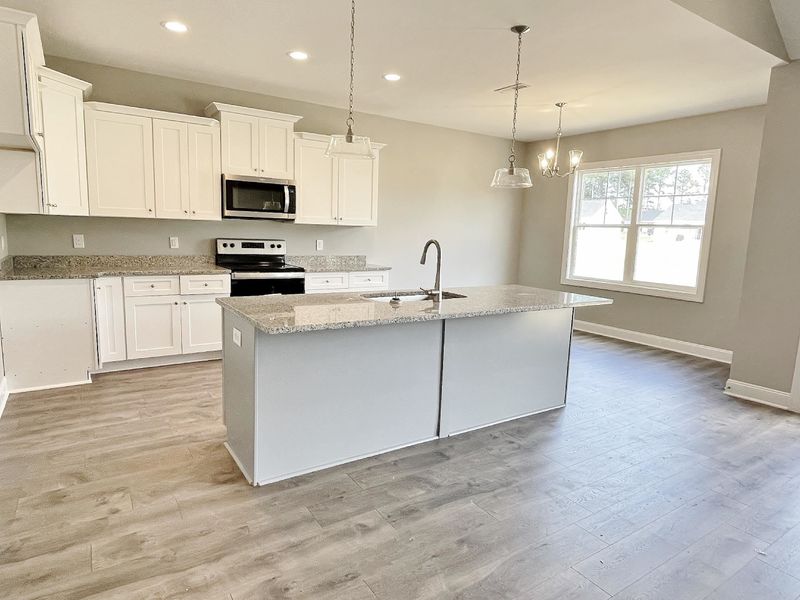 54 Gumtop Dr, Zebulon, NC 27597