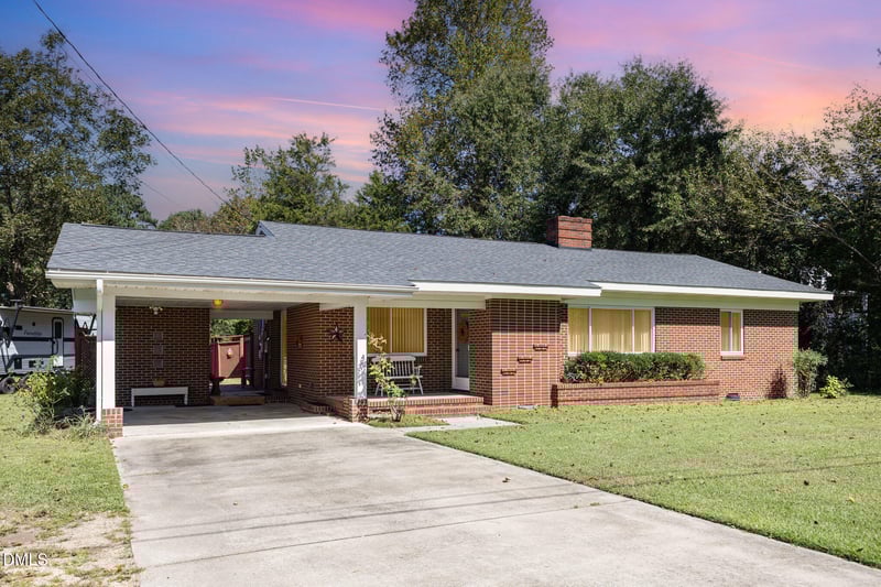 54 Holland Dr, Smithfield, NC 27577