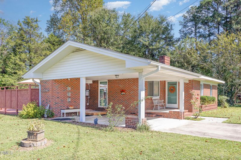 54 Holland Dr S, Smithfield, NC 27577