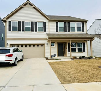 54 Horseshoe Pl, Angier, NC 27501